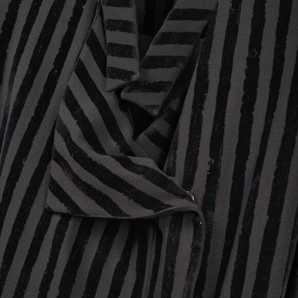 Crea Concept AW/20 Black Velvet-Stripe Moto Jacket - Picture 5 of 12